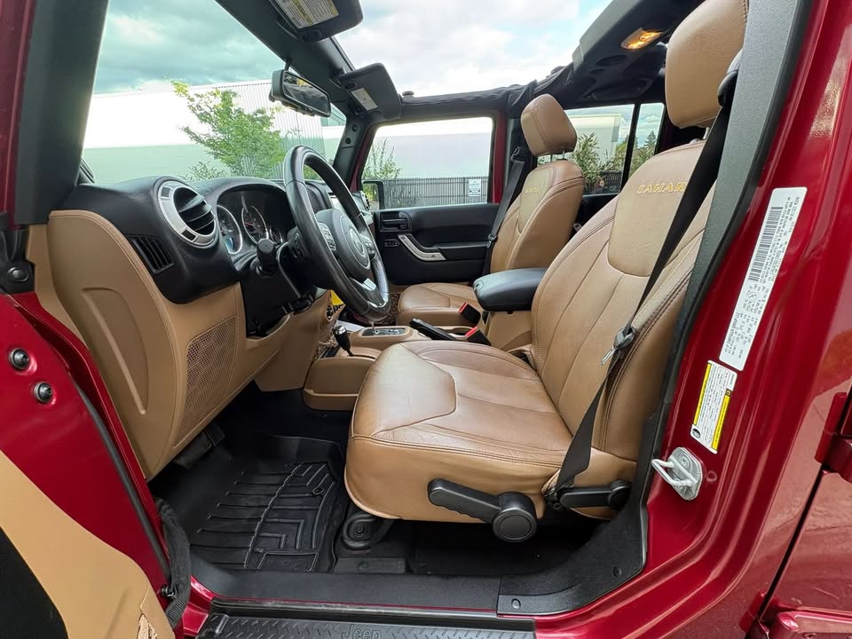 2013 Jeep Wrangler Unlimited Sahara in Portland, OR (photo 9) — photo 9