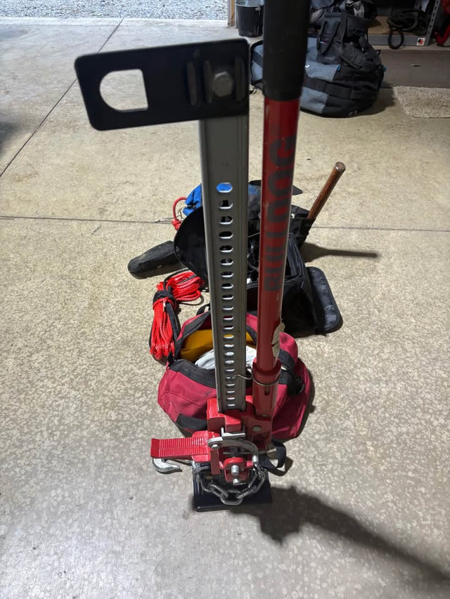 Hi-Lift Jack and Off-Road Recovery Gear Bundle — photo 3