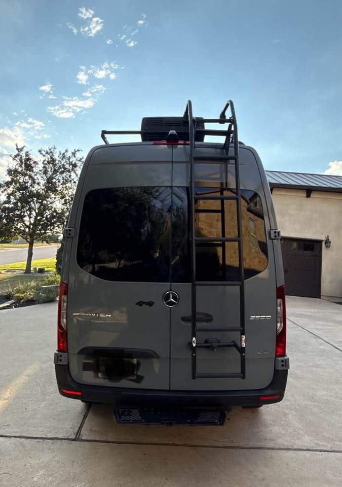 2021 Winnebago revel in Austin, TX (photo 5) — photo 5