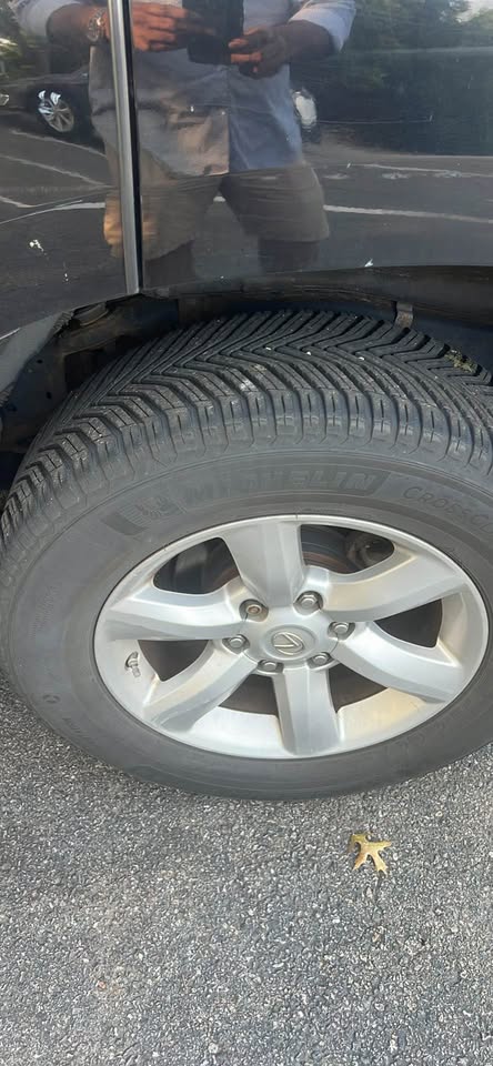 Lexus GX460 2010 — photo 3