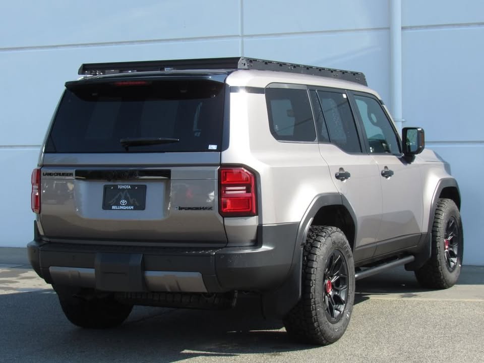 2027 Toyota Land Cruiser Base 1516 Miles in Bellingham, WA (photo 6) — photo 6