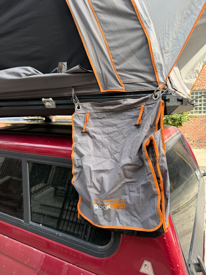 Roofnest Falcon Rooftop Tent in Astoria, NY (photo 9) — photo 9