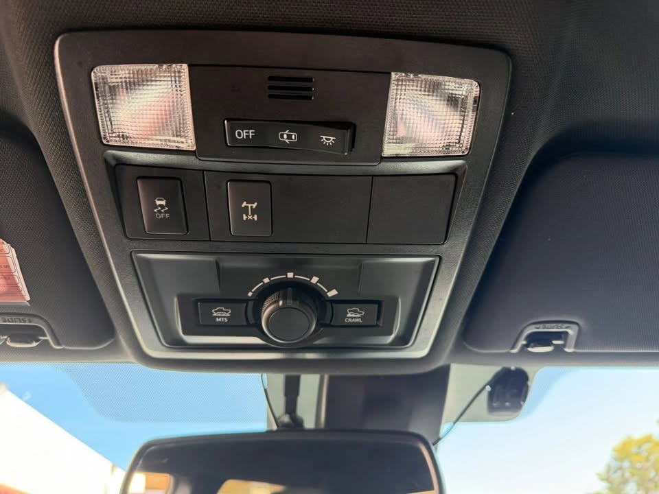 2018 Toyota Tacoma Double Cab TRD Off-Road Pickup 4D 5 ft in Phoenix, AZ (photo 10) — photo 10
