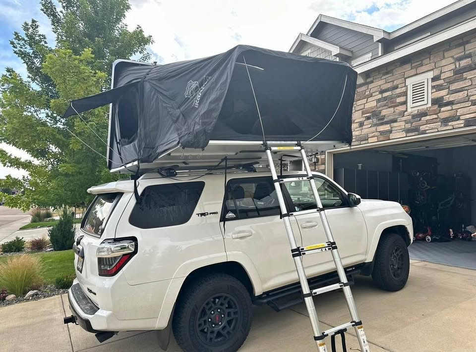 PREOWNED iKamper Skycamp 3.0 – Rocky Black | 4-Person | 2024 Model in Windsor, CO (photo 1)