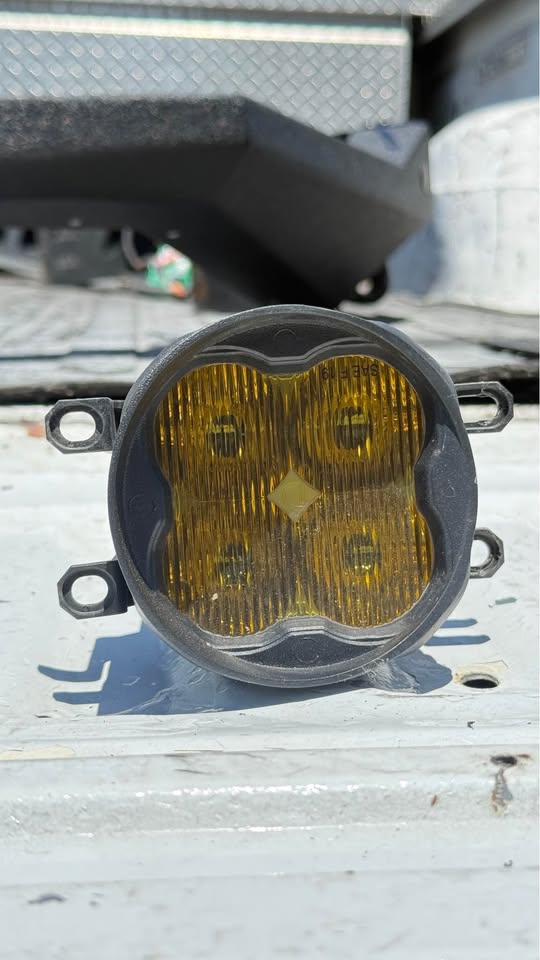 Diode Dynamics SS3 LED Fog Light Kit for 2014-2024 Toyota 4Runner in Santa Barbara, CA (photo 2)