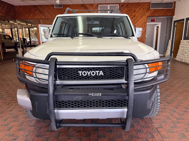 2012 Toyota FJ Cruiser · Sport Utility 2D — photo 3