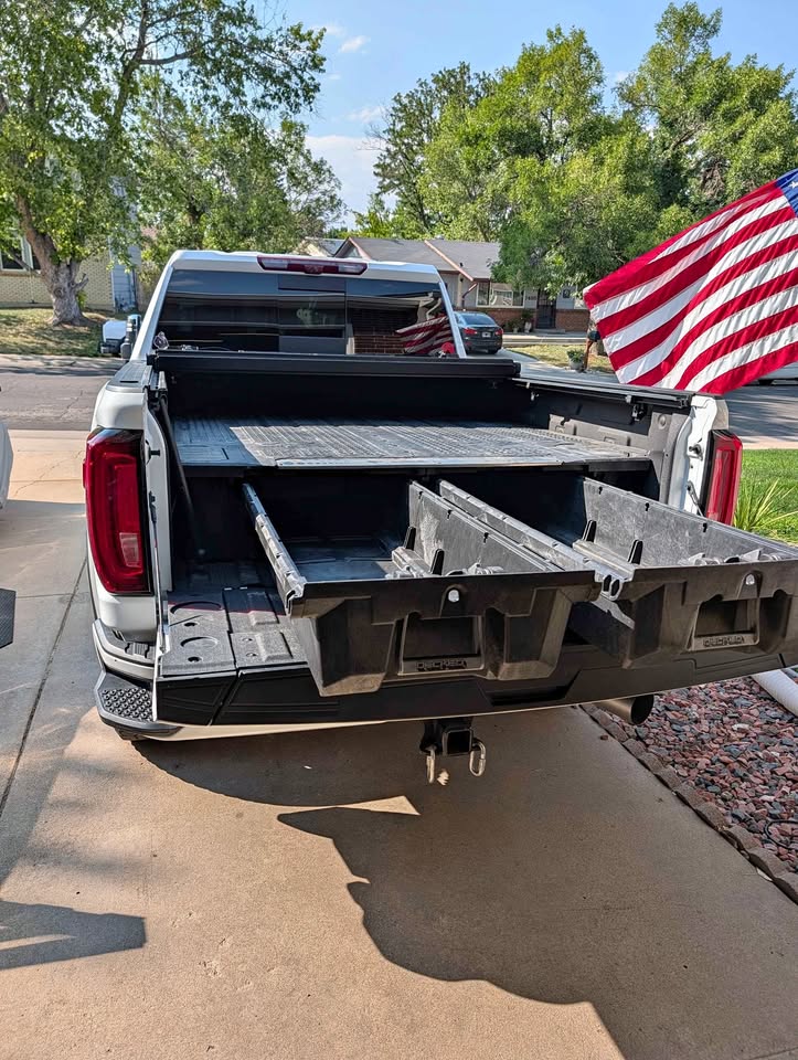 DG
8 Decked Legacy Drawer in Arvada, CO (photo 1)