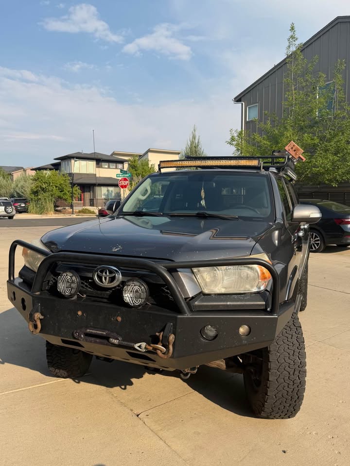 2010 Toyota 4Runner · SR5 Sport Utility 4D in Denver, CO (photo 3) — photo 3