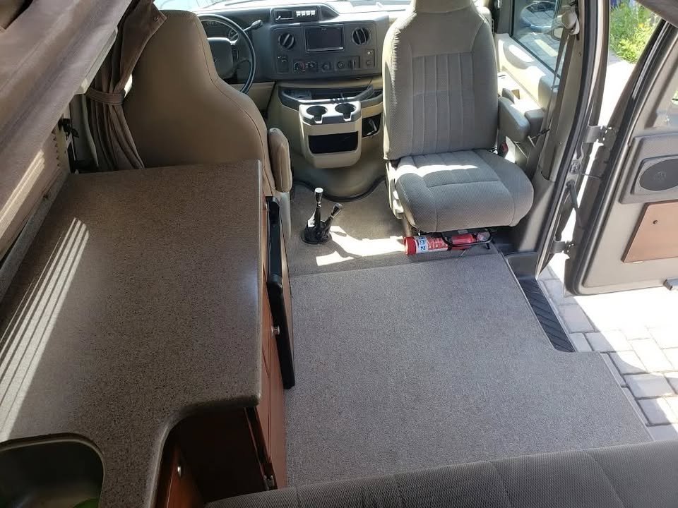 2010 Ford sportsmobile e350 super duty 6.0l in Angel Fire, NM (photo 10) — photo 10