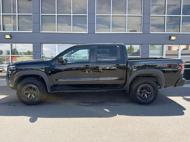 2026 Nissan Frontier Crew Cab PRO-4X 4x4 in Aurora, CO (photo 4)