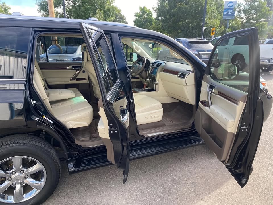 2010 Lexus GX 460 Premium in Lakewood, CO (photo 3) — photo 3