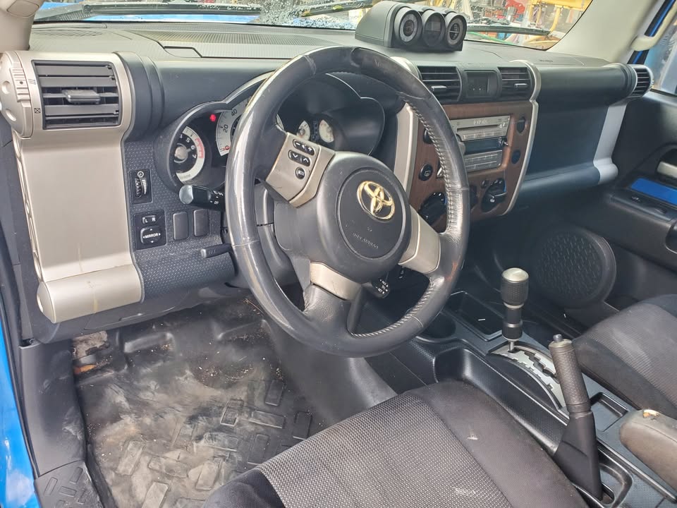 2007 Toyota FJ Cruiser Sport Utility 2D in Orlando, FL (photo 7) — photo 7