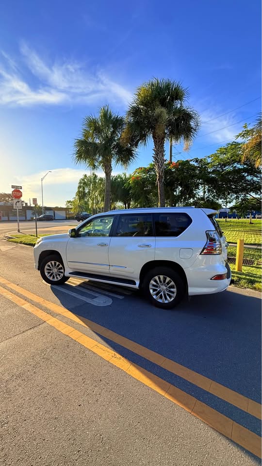 2016 Lexus GX · GX 460 Premium Sport Utility 4D in Orlando, FL (photo 5) — photo 5