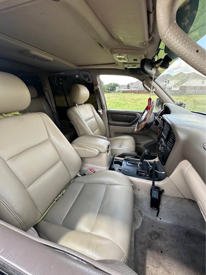2000 Toyota Landcruiser · Sport Utility 4D in Georgetown, TX (photo 7) — photo 7