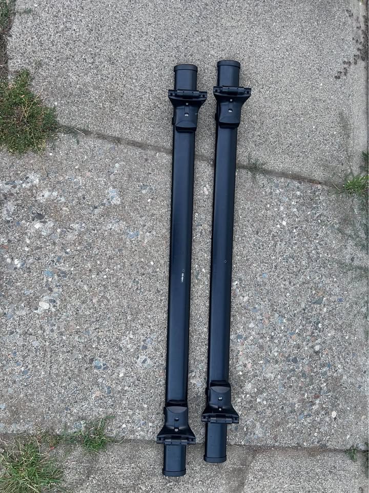 Yakima Roof Rack Skyline Towers and 50” Core Bars in Spokane, WA (photo 6)
