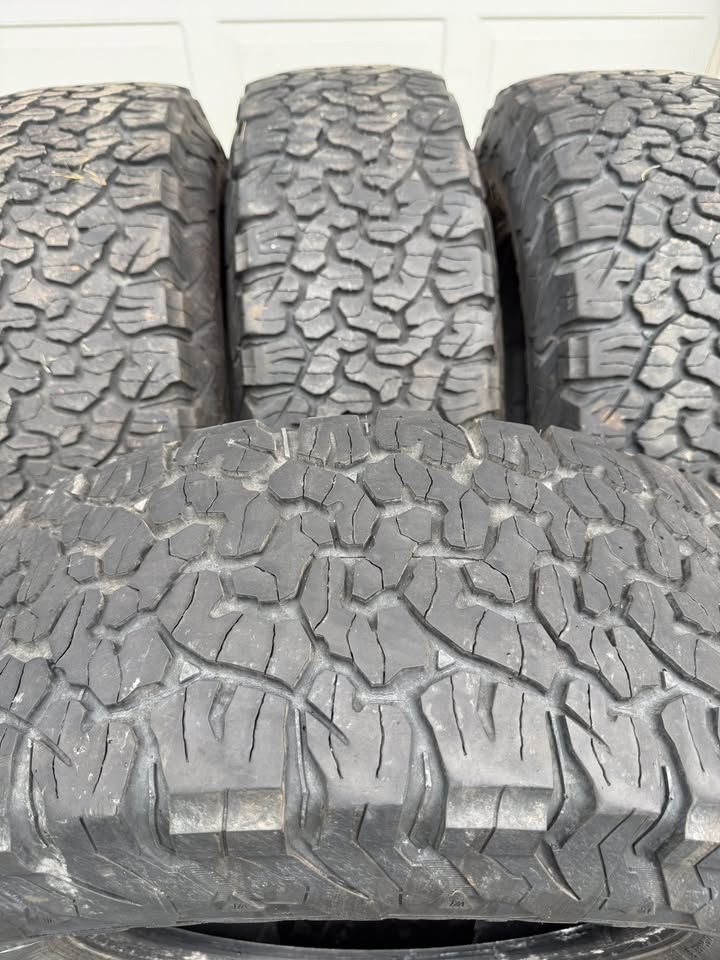LT265/70/R17 BFGoodrich AT KO2 Tires in Pulaski, NY (photo 3)