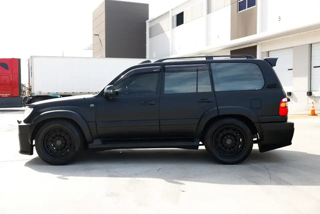 1998 Toyota Land Cruiser — photo 3