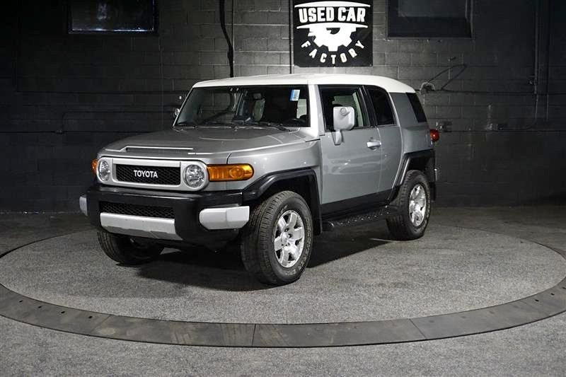2010 Toyota FJ Cruiser in Salt Lake City, UT (photo 1)
