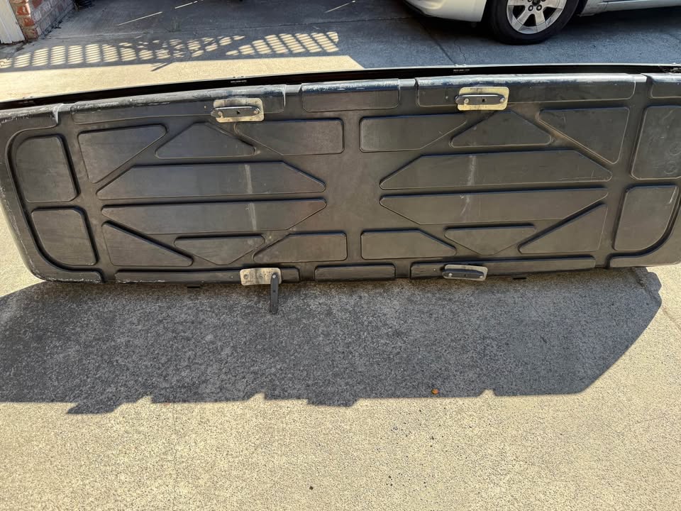 Thule Adventurer Cargo Box + Yakima 58” Roof Rack Crossbars, Towers & Mounting Accessories in Petaluma, CA (photo 2)