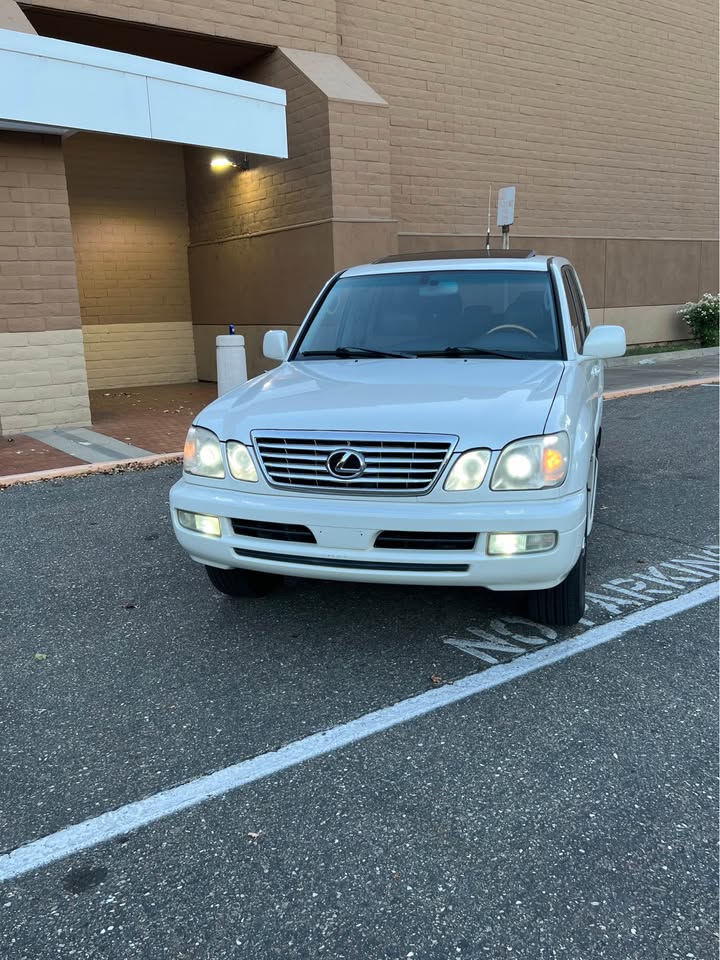 2005 Lexus LX · LX 470 Sport Utility 4D in Galt, CA (photo 2) — photo 2