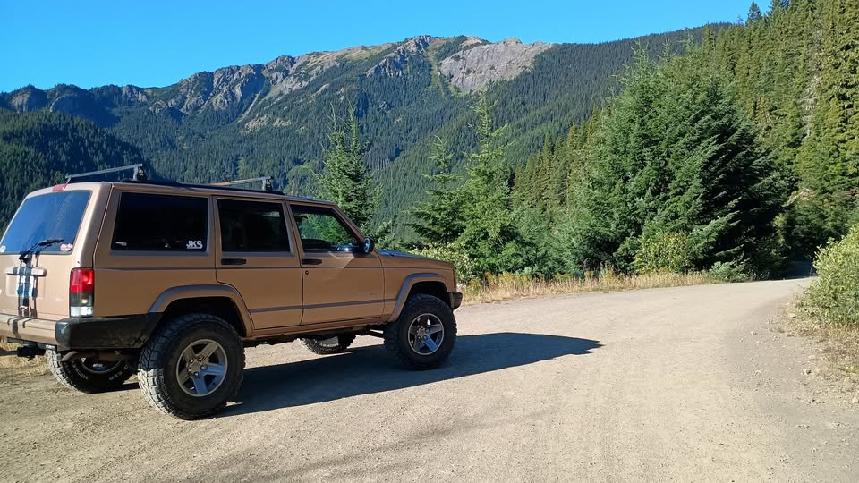 1999 Jeep Cherokee XJ in Bremerton, WA (photo 6)