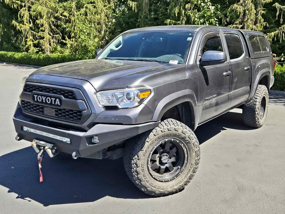 2019 Toyota Tacoma Double Cab · SR5 Pickup 4D 5 ft in Olympia, WA (photo 1) — photo 1