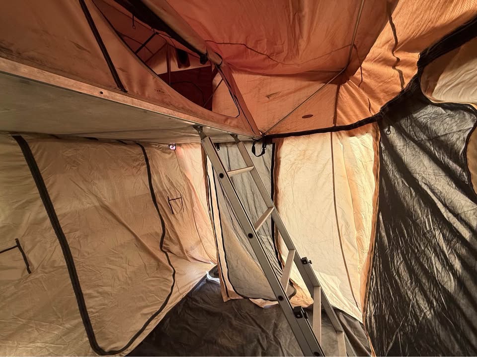 Smittybilt Overlander XL Gen 1 Rooftop Tent in Draper, UT (photo 5) — photo 5