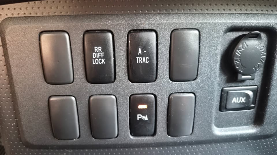 2008 Toyota FJ Cruiser in Columbus, OH (photo 9) — photo 9