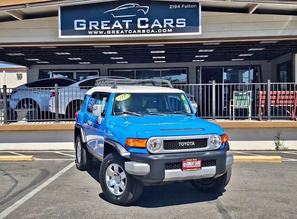 2007 Toyota FJ Cruiser (photo 1) β photo 1