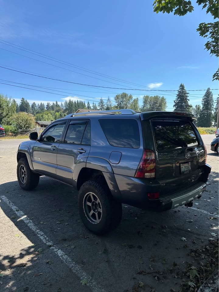 2003 Toyota 4Runner · Limited Sport Utility 4D (photo 4) — photo 4