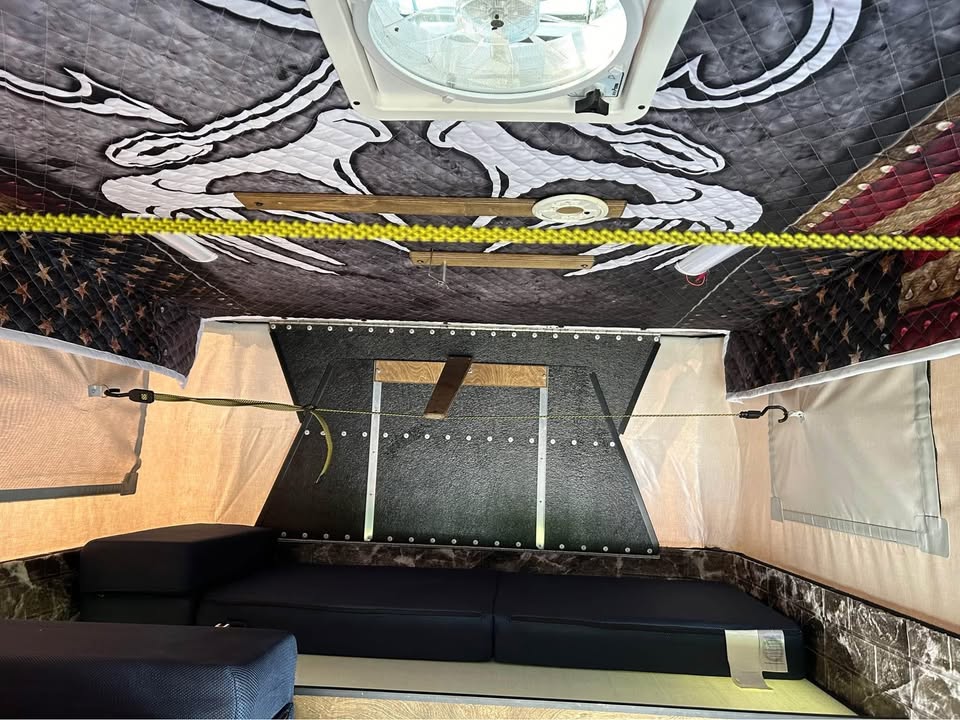 2022 Ovrlnd camper topper (photo 2) — photo 2
