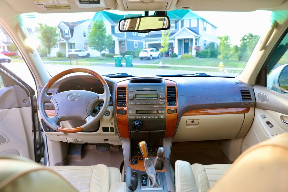2007 Lexus GX470 in Lake Zurich, IL (photo 10) — photo 10