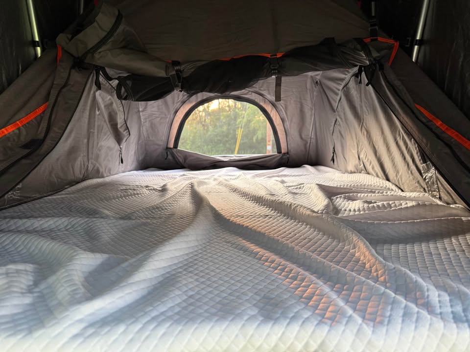 Roofnest Meadowlark Rooftop Tent (photo 2) — photo 2