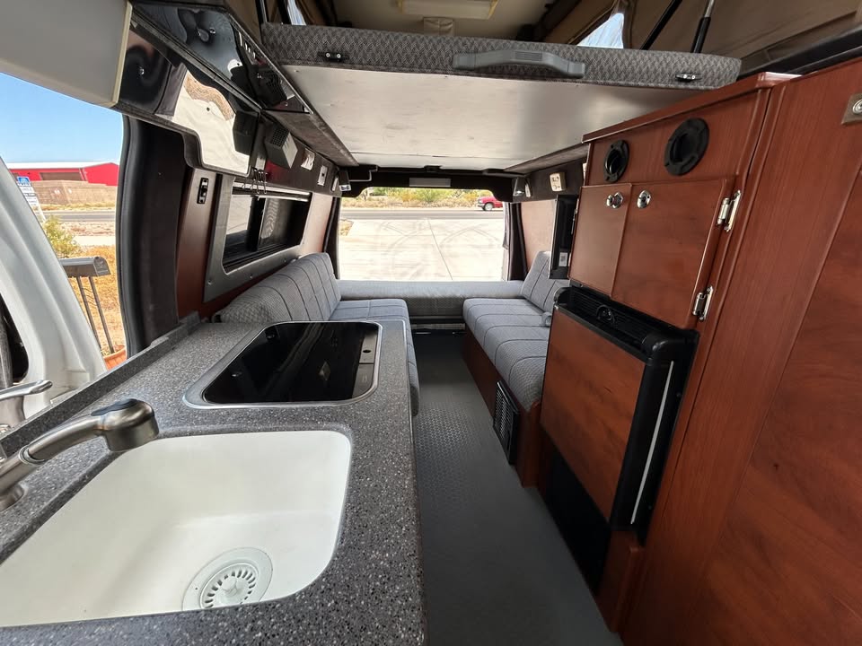 2008 Chevy Express 3500 Sportsmobile Pop Top Van EX-L in Gold Canyon, AZ (photo 3) — photo 3