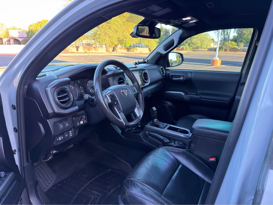 2020 Toyota Tacoma Double Cab · Trd Off-road in Phoenix, AZ (photo 11) — photo 11