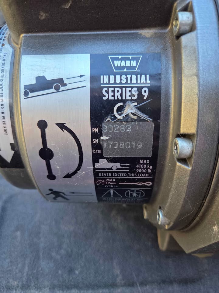 Warn Industial Series 9 Winch in Manteca, CA (photo 3)