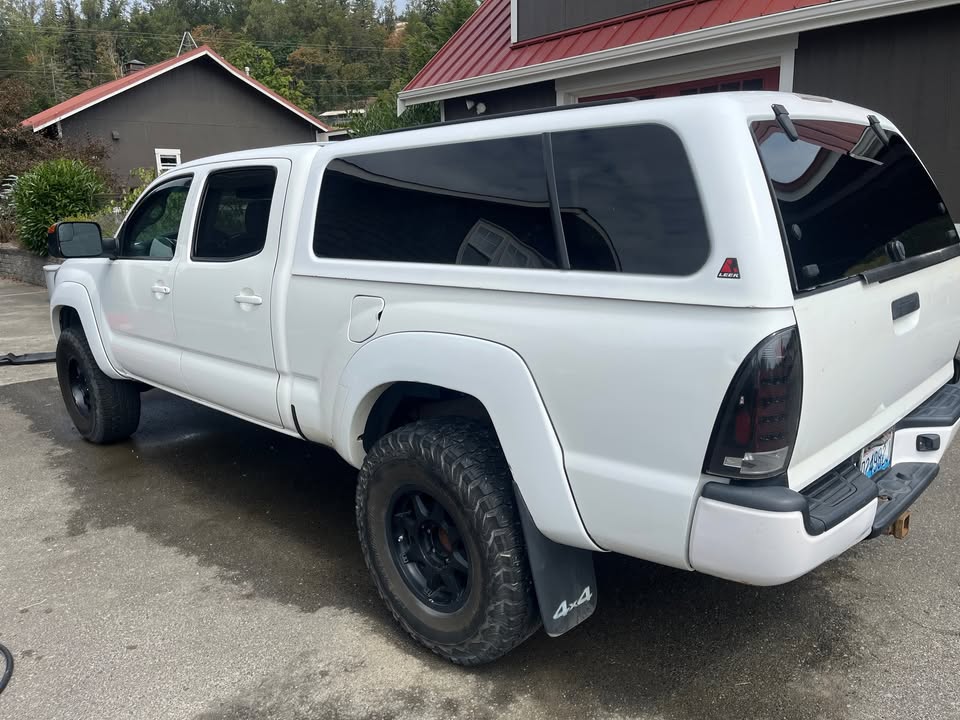 2008 Toyota Tacoma (photo 4) — photo 4