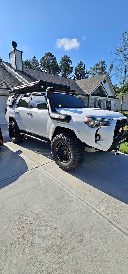 2018 Toyota 4Runner · TRD Off-Road Sport Utility 4D