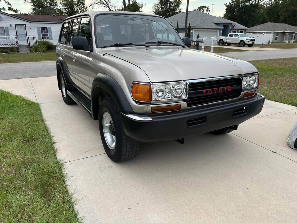 1994 Toyota Landcruiser · Sport Utility 4D (photo 2) — photo 2