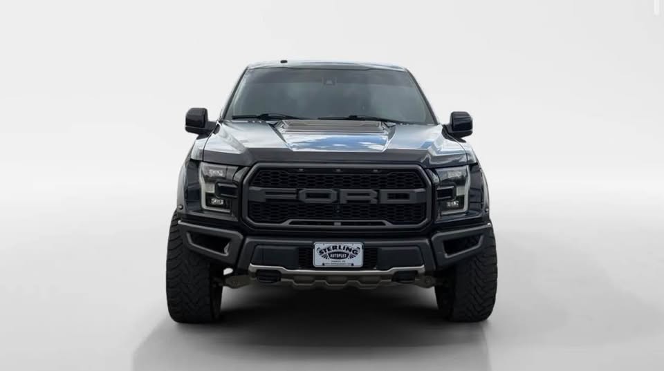 2017 Ford F-150 · SVT Raptor Pickup 4D 5 1/2 ft in Longmont, CO (photo 8) — photo 8