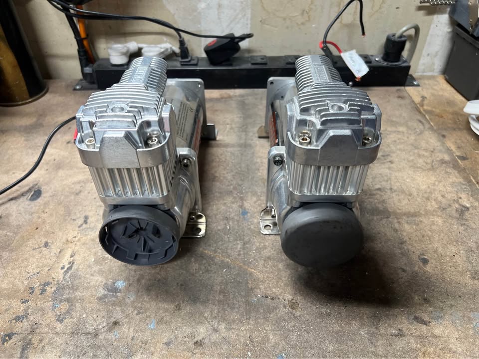 X2 Viair 400c airride compressors in Woodinville, WA (photo 2) — photo 2