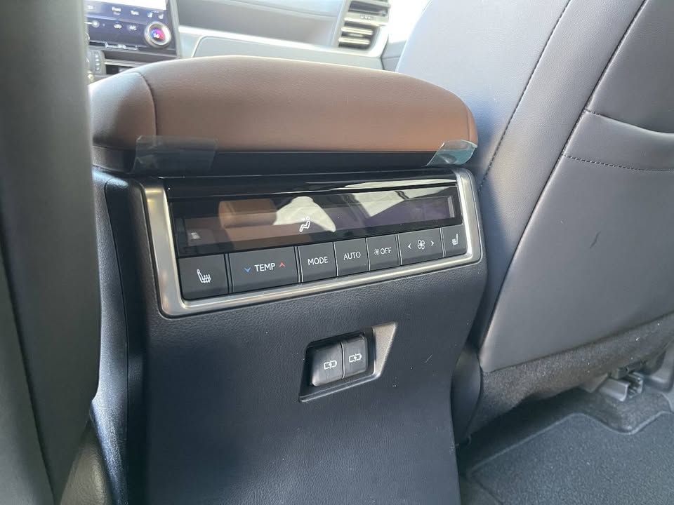 2024 Lexus GX 550 in Salt Lake City, UT (photo 7) — photo 7