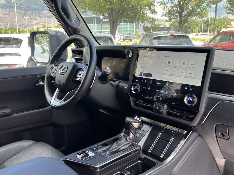 2024 Lexus GX GX 550 Overtrail+ (photo 9) — photo 9