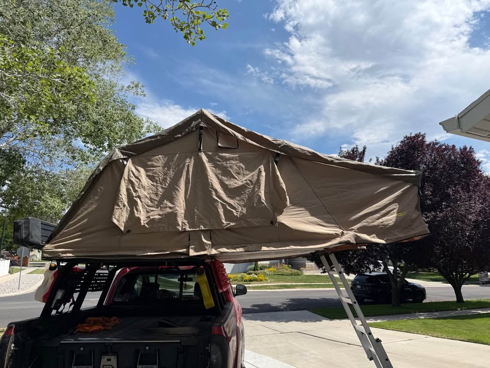 Smittybilt Overlander XL Gen 1 Rooftop Tent in Draper, UT (photo 7) — photo 7
