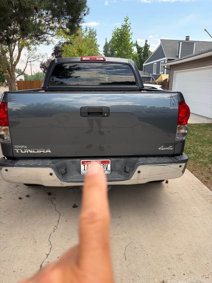 2007 Toyota Tundra CrewMax · SR5 Pickup 4D 5 1/2 ft in Meridian, ID (photo 10)