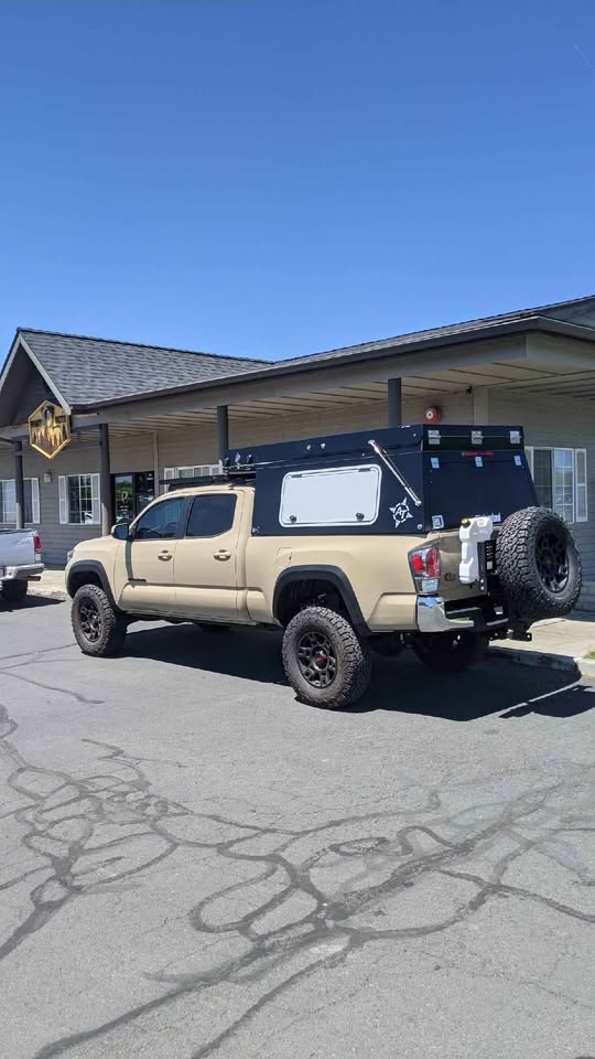 AT Overland Habitat Truck Camper Topper for Toyota Tacoma 6' Bed in Snoqualmie, WA (photo 3) — photo 3