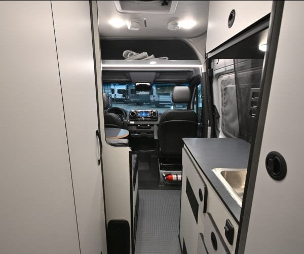 2026 Winnebago REVEL SPORT BMB44N in Davie, FL (photo 5) — photo 5