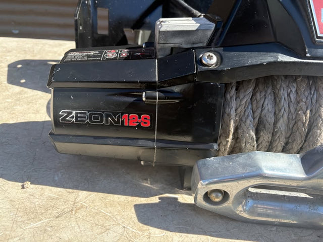 Warn Winch Zeon-12S , mount package — photo 3