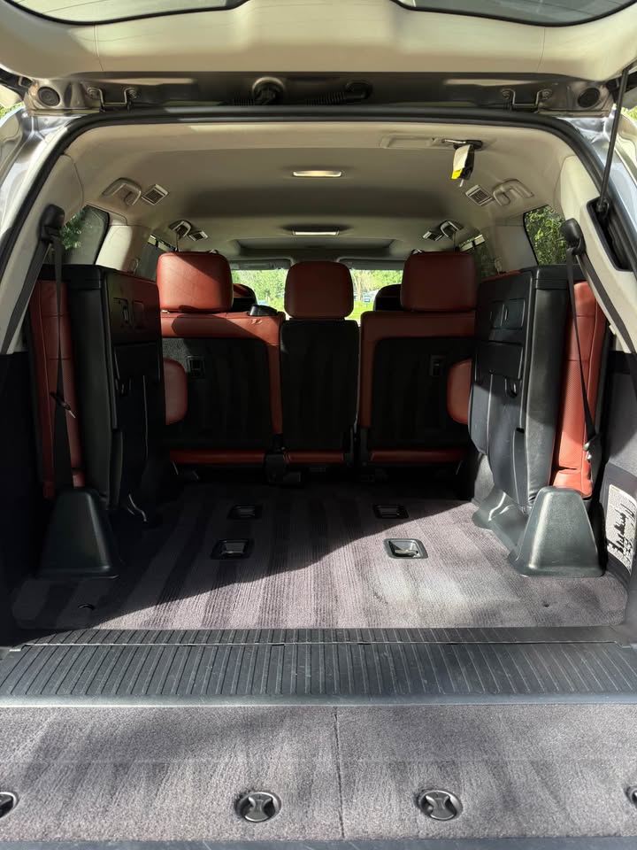 2017 Lexus LX · LX 570 Sport Utility 4D in Houston, TX (photo 5) — photo 5