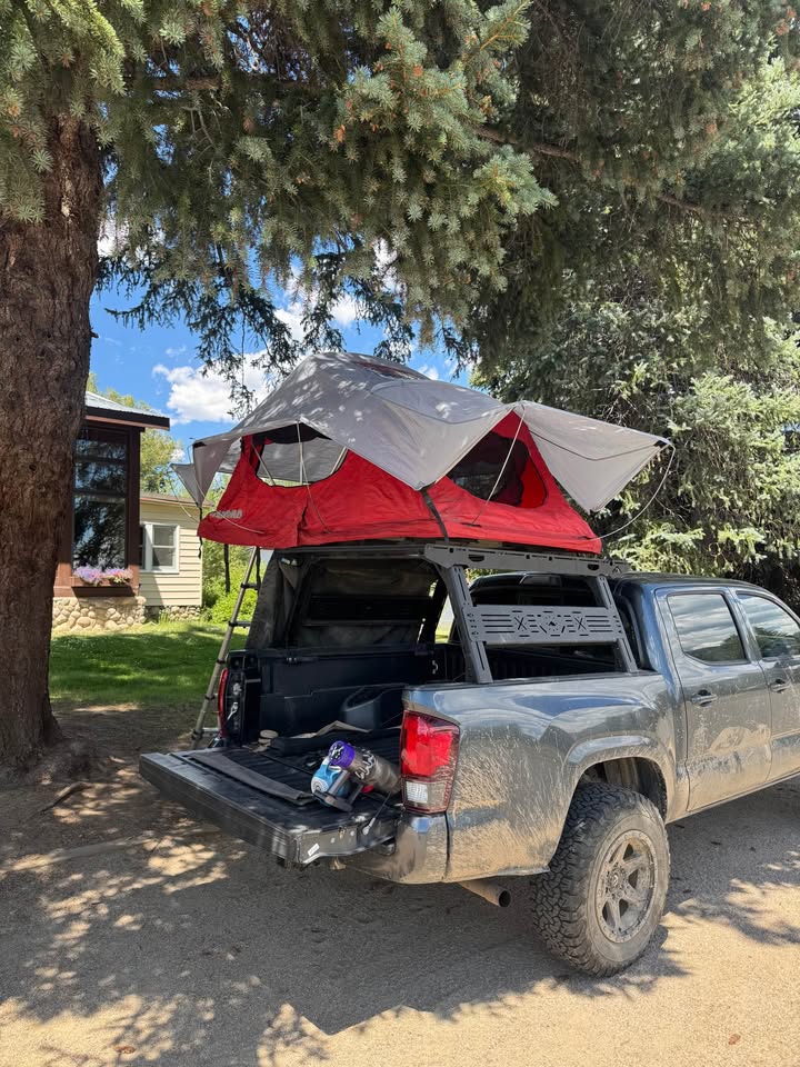 Yakima Skyrise (med) Roof Top Tent in Steamboat Springs, CO (photo 2) — photo 2